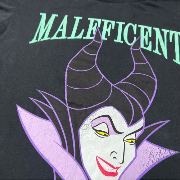 Disney Maleficent shirt youth size 16/18 SKU#71 - Picture 2 of 2